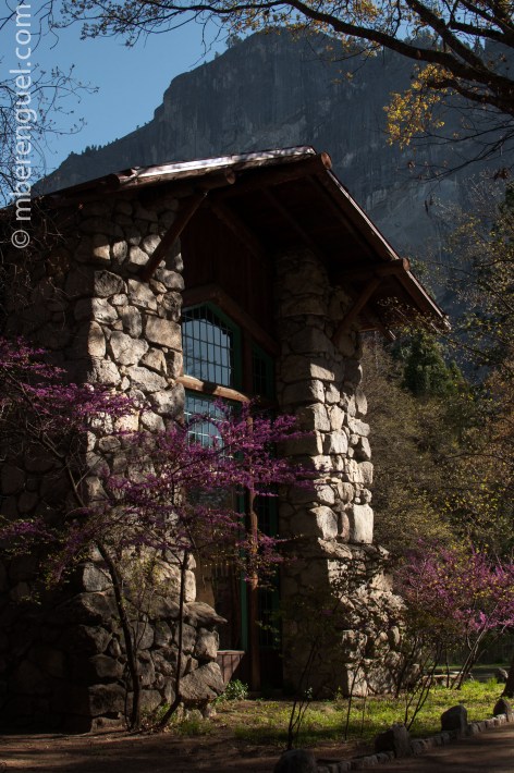 Ahwahnee building in Yosemite