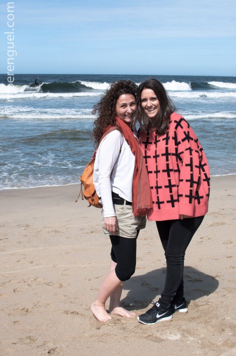 Ana and Susanna in the beach